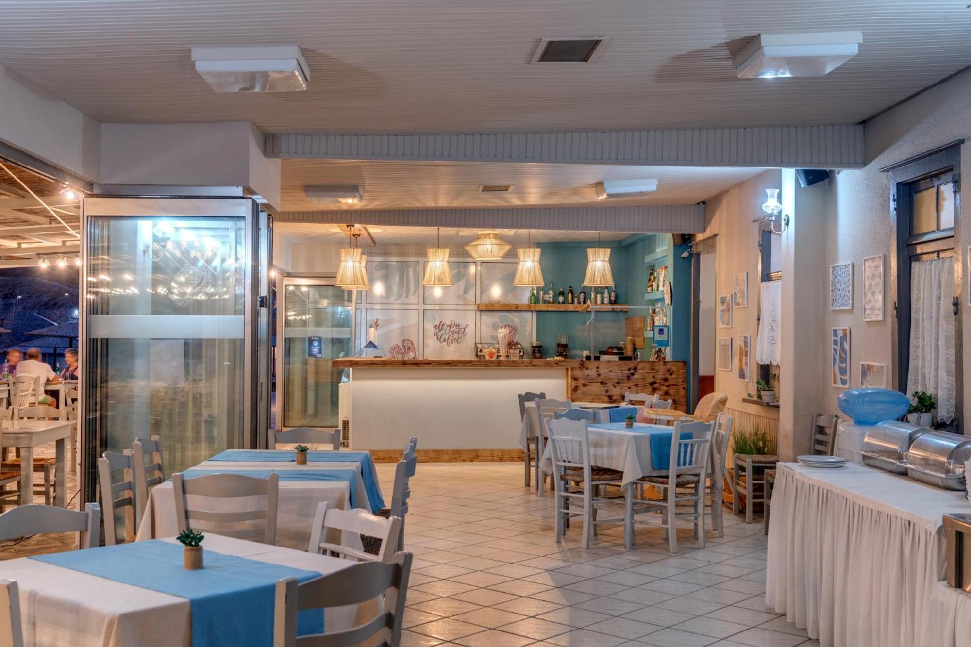 Hotel Kamelo Vari  Bagian luar foto