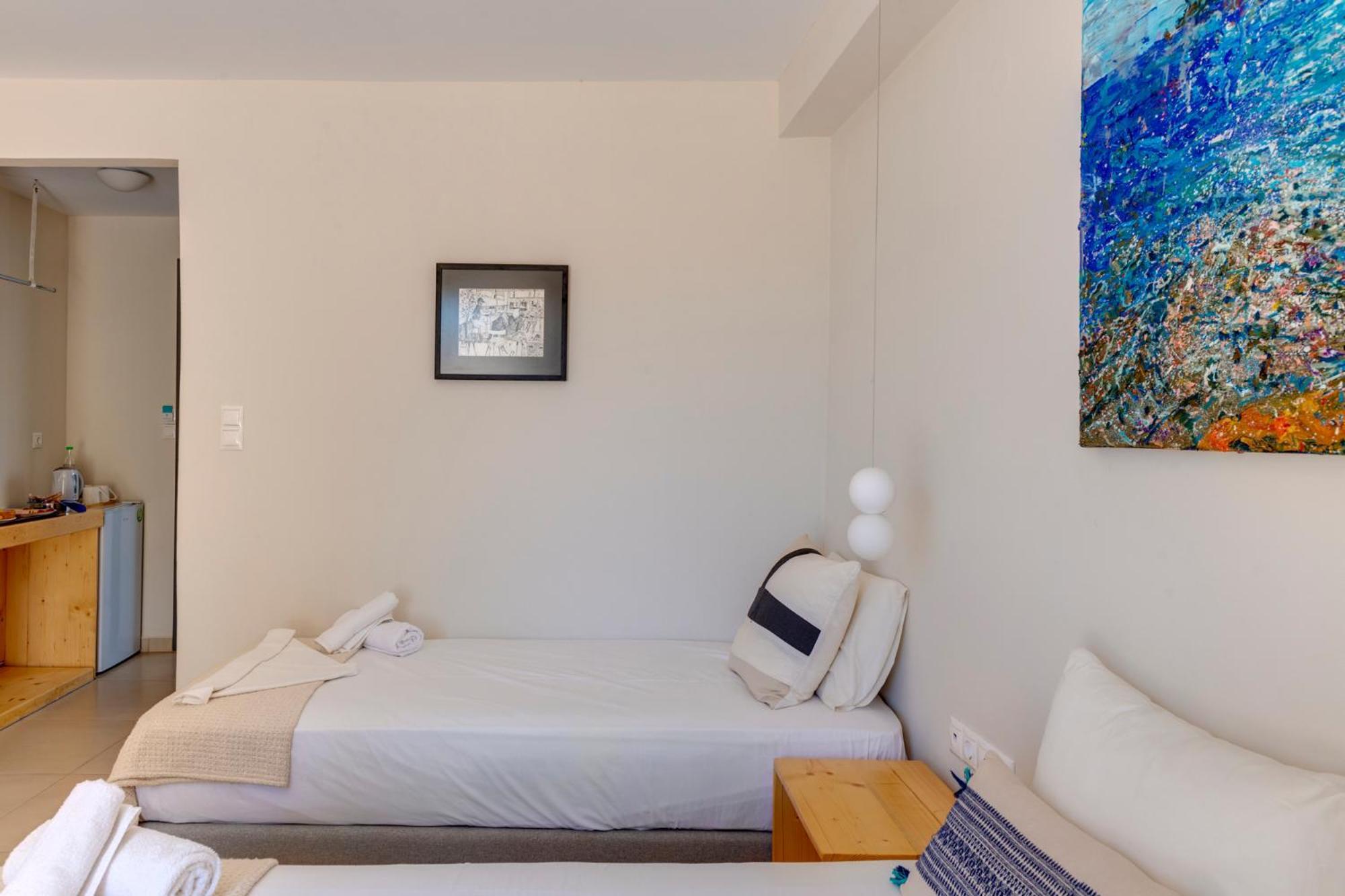 Hotel Kamelo Vari  Bagian luar foto